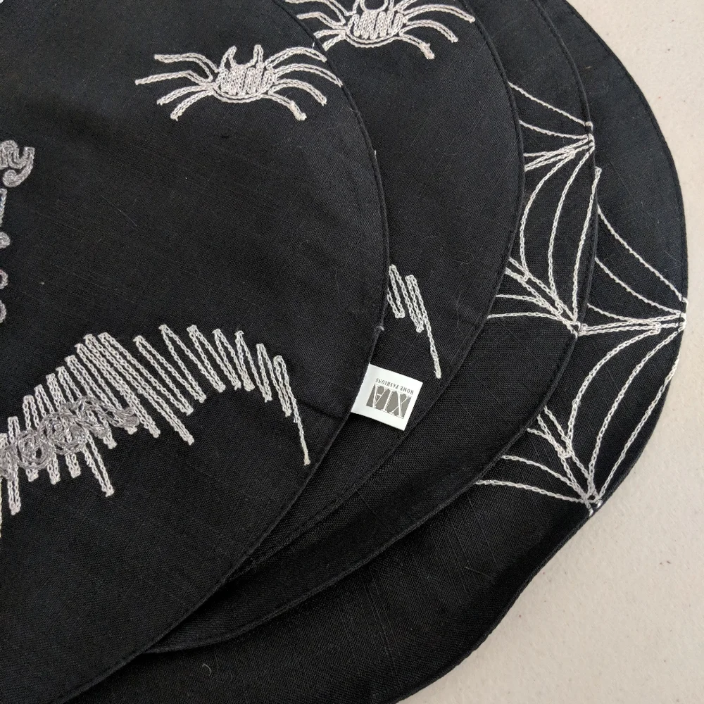 Halloween Elegant Spooky Black White Placemats  Spiders Webs Bats Decor